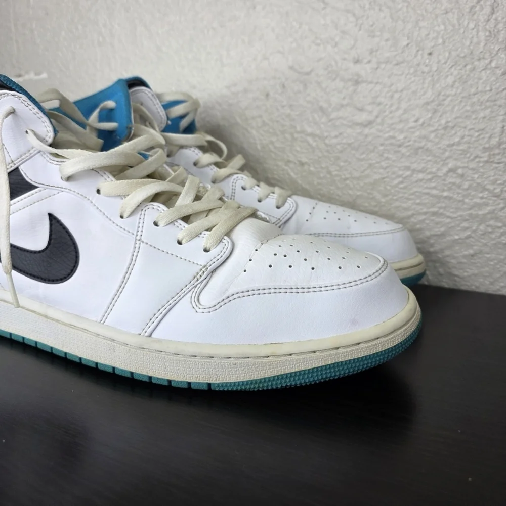 Nike Air Jordan 1 Mid High Top White Black Laser Blue Sneaker Shoe Size Us 15‎